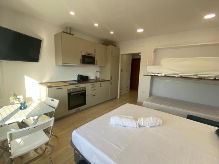 Ferienwohnung Loft En Pleno Centro De La Ciudad Alicante Exterior foto
